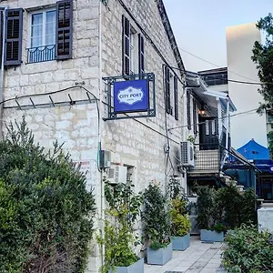 Hotel Port, Haifa